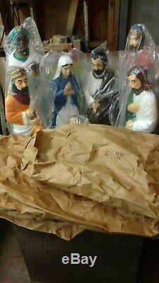 EMPIRE Table Top Miniature Blow Mold Nativity 10 piece set in original box
