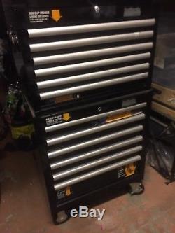 Halfords Industriial Tool Box Chest Set Black Roll Cab and Top Box