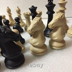 Rare Cavalier Tournament Staunton Chess Set Weighted Pieces In Box Excellent