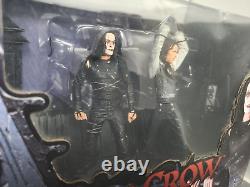 The Crow Reel Toys Neca Rooftop Battle Set The Crow Eric Draven Vs Top Dollar